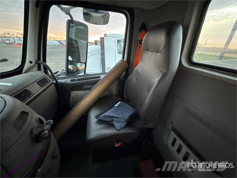 Volvo VNL Nyergesvontatók