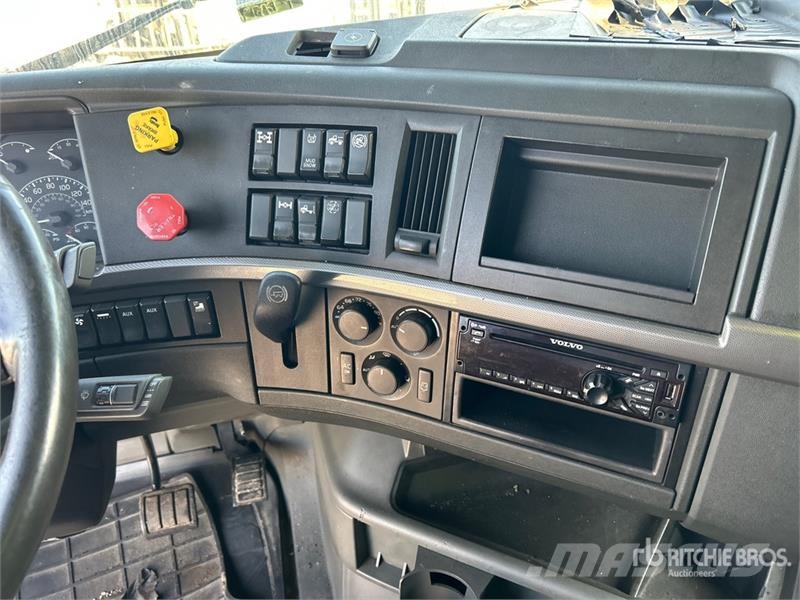 Volvo VNL Vilcēji