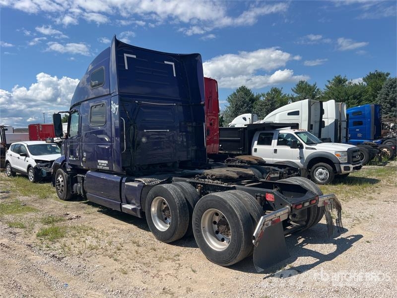 Volvo VNL Vilcēji