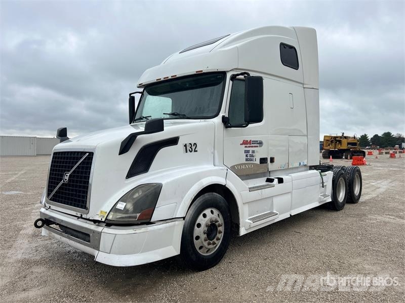 Volvo VNL Trekkers