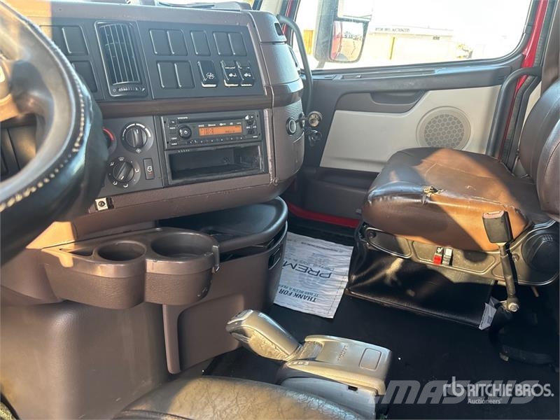 Volvo VNL Trækkere