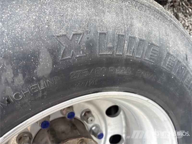 Volvo VNL Τράκτορες