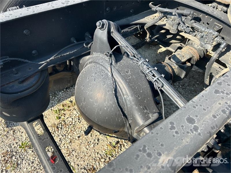 Volvo VNL Vetopöytäautot