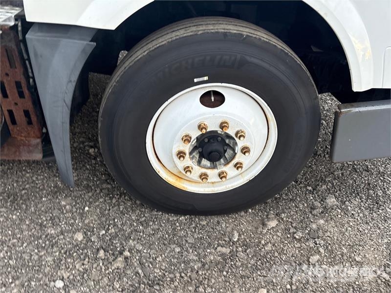 Volvo VNL Nyergesvontatók