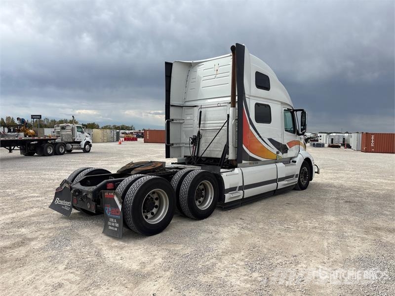 Volvo VNL Tegljači