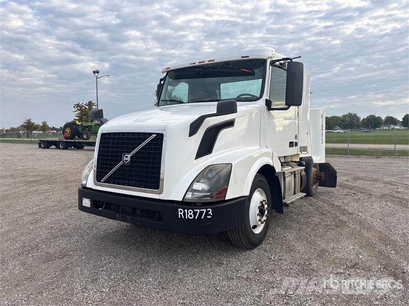 Volvo VNL Cavalos mecânicos