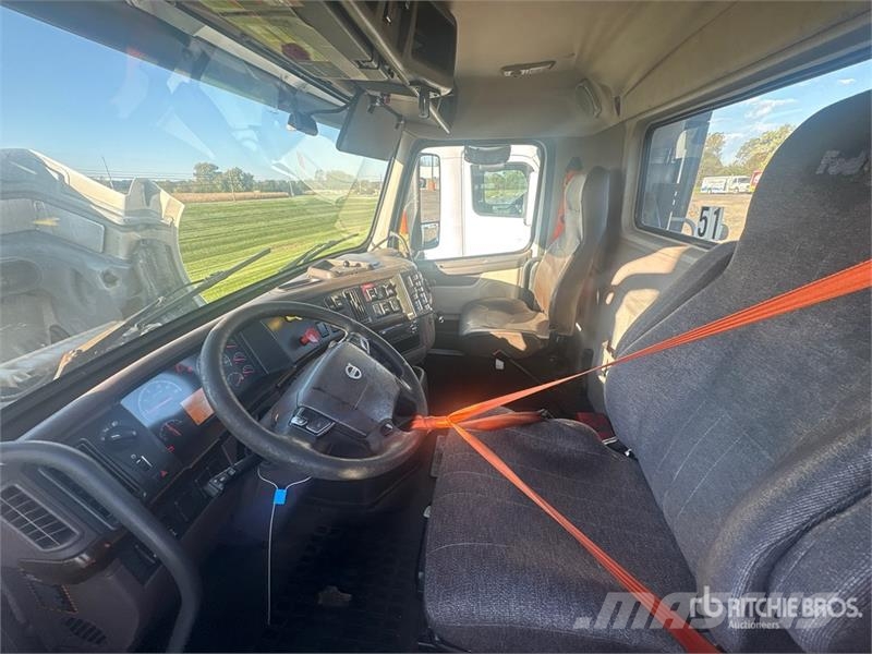 Volvo VNL Vlačilci