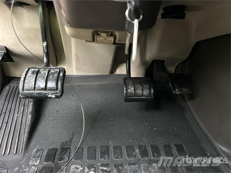 Volvo VNL 曳引機組件