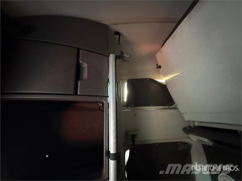Volvo VNL Cabezas tractoras