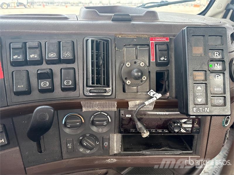 Volvo VNL Cavalos mecânicos