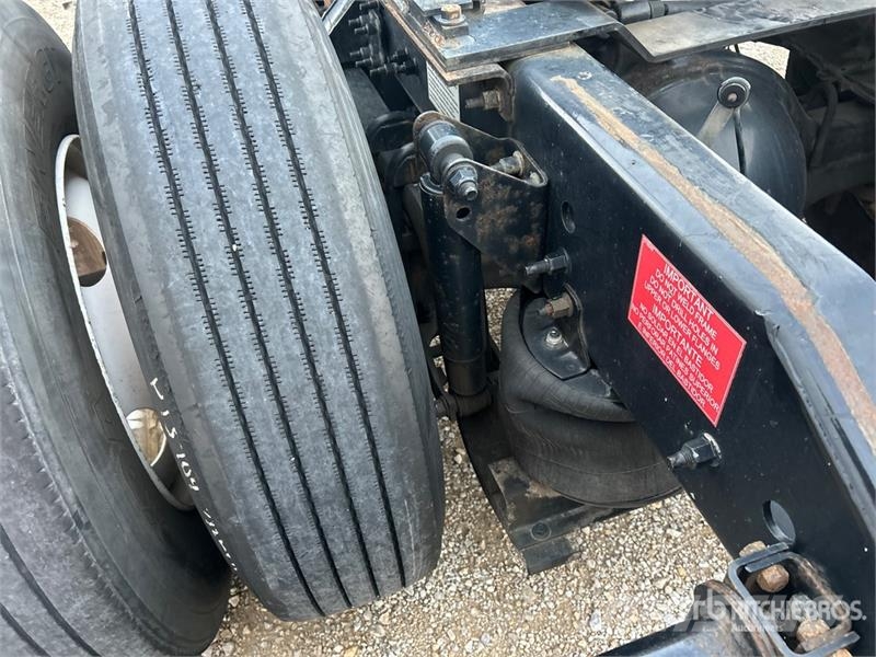 Volvo VNL Vlačilci