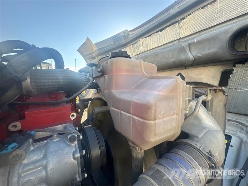 Volvo VNL Vlačilci