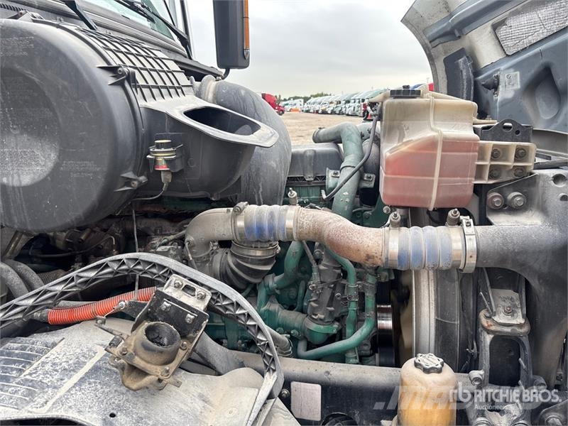 Volvo VNL Τράκτορες