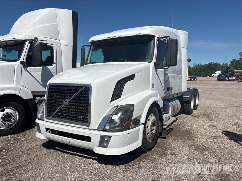 Volvo VNL Trekkers