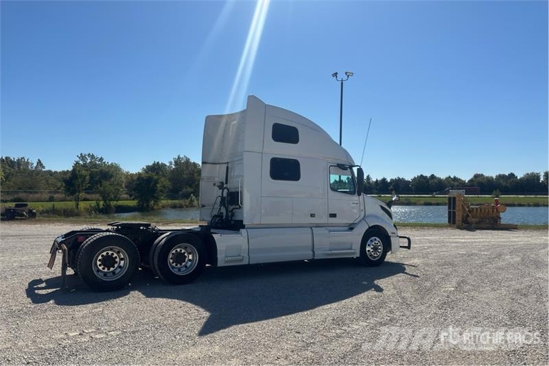 Volvo VNL Tractores (camiões)