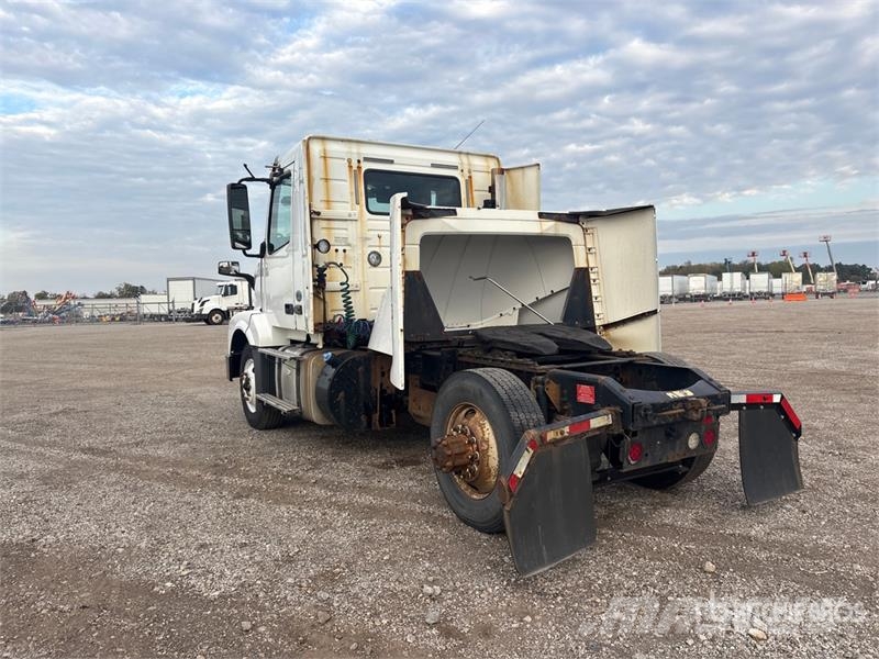 Volvo VNL Cavalos mecânicos