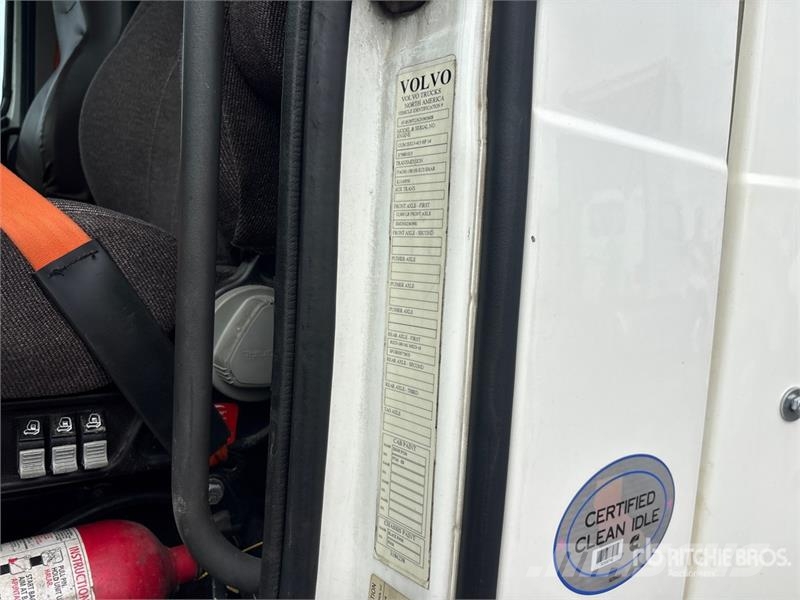 Volvo VNL Tegljači