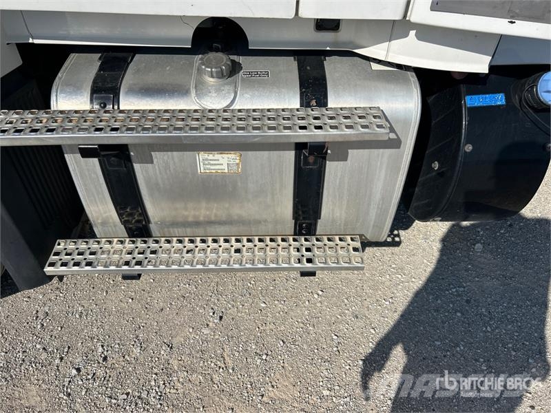 Volvo VNL Camiones tractor