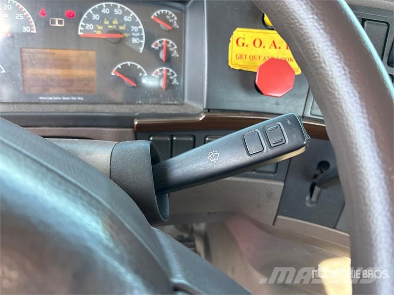 Volvo VNL Dragbilar