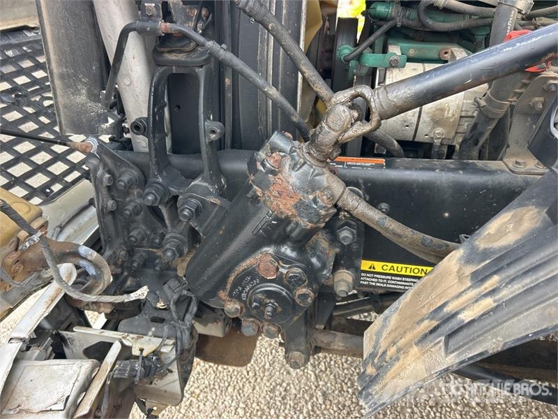 Volvo VNL300 6x4 Mud Mixing Truck Citi