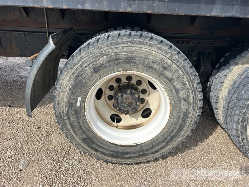 Volvo VNL300 6x4 Mud Mixing Truck Citi