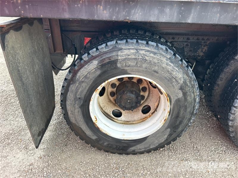 Volvo VNL300 6x4 Mud Mixing Truck Citi