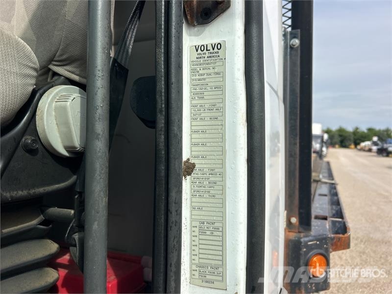 Volvo VNL300 6x4 Mud Mixing Truck Citi
