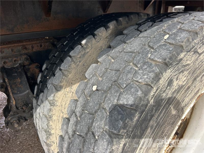 Volvo VNL300 6x4 Mud Mixing Truck Citi