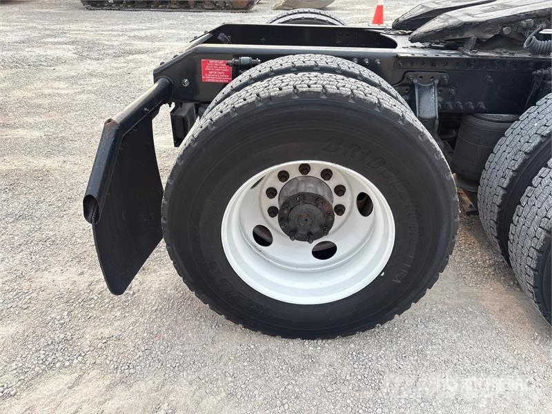 Volvo VNL300 6x4 T/A Day Cab Truck Tractor Prime Movers