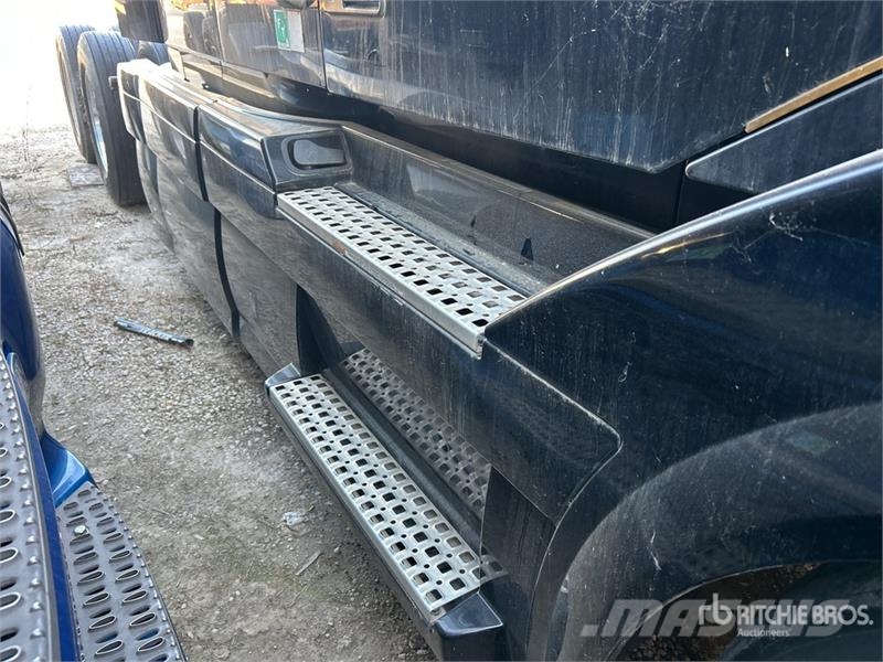 Volvo VNL670 Vilcēji