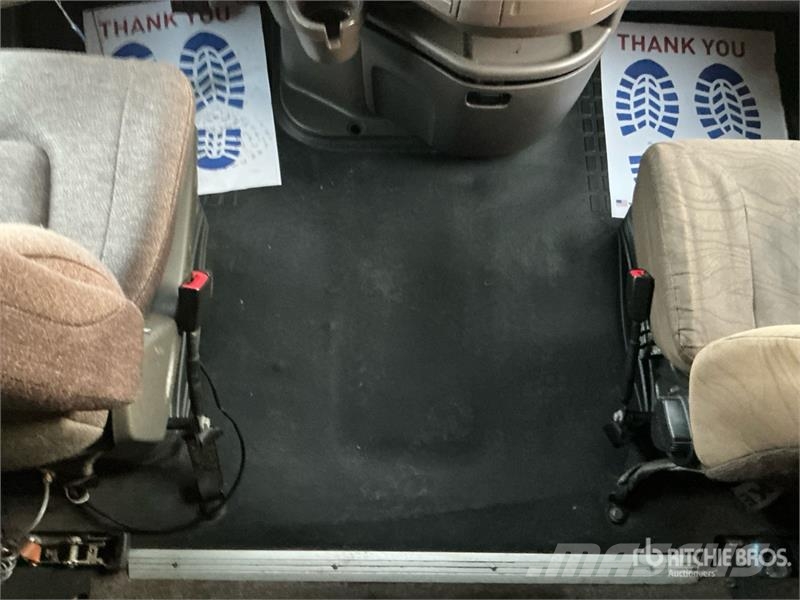Volvo VNL670 Trekkers
