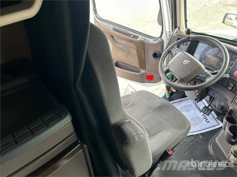 Volvo VNL670 Prime Movers