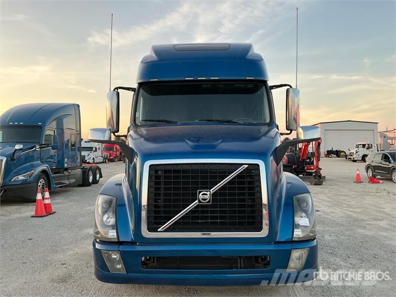 Volvo VNL670 Trekkers