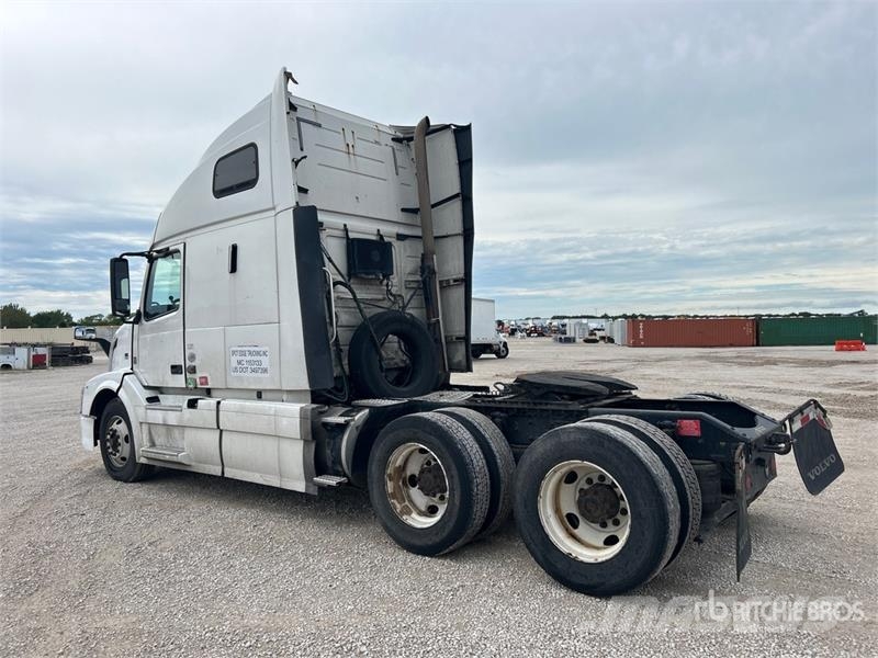 Volvo VNL670 Prime Movers