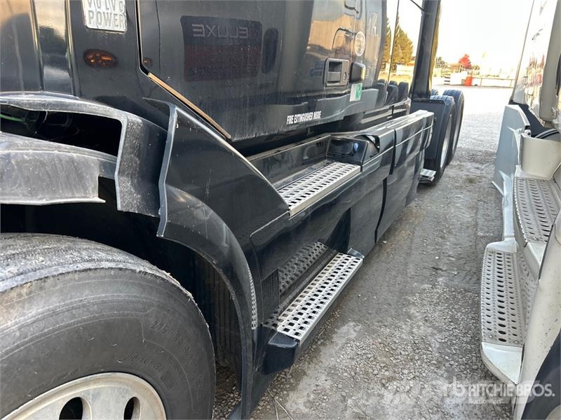 Volvo VNL670 Vilcēji