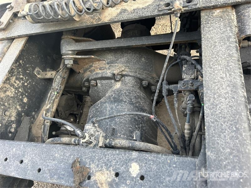 Volvo VNL670 Sattelzugmaschinen