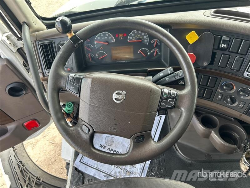 Volvo VNL670 Prime Movers