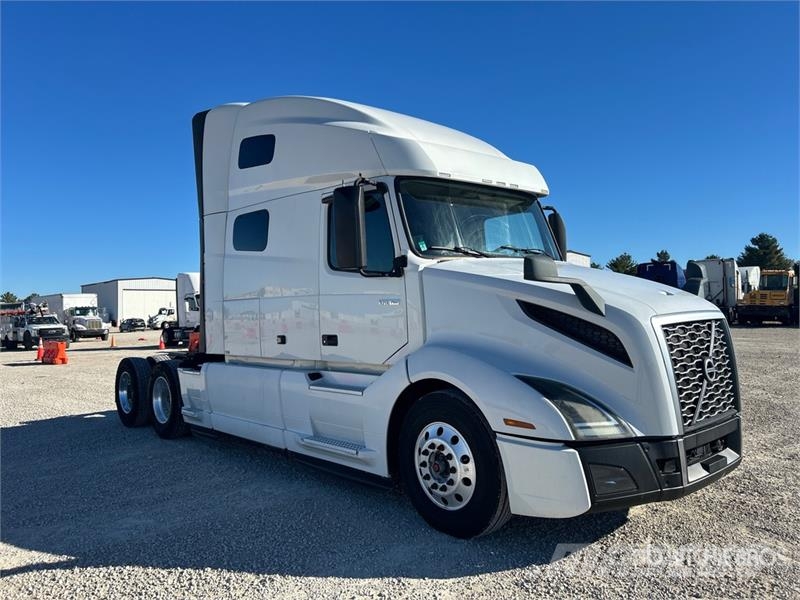 Volvo VNL760 وحدات الجر