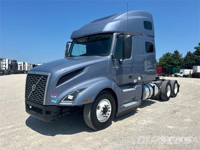 Volvo VNL760 Vetopöytäautot