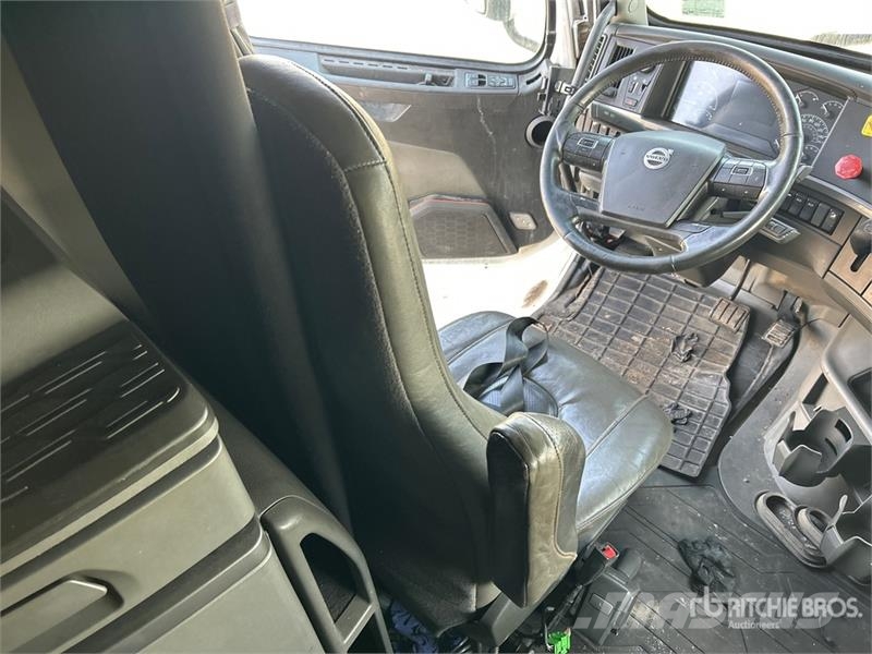 Volvo VNL760 트랙터 유닛