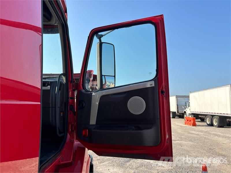 Volvo VNL760 Vetopöytäautot