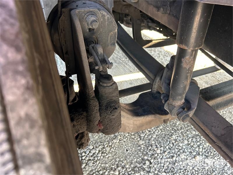 Volvo VNL760 Vetopöytäautot