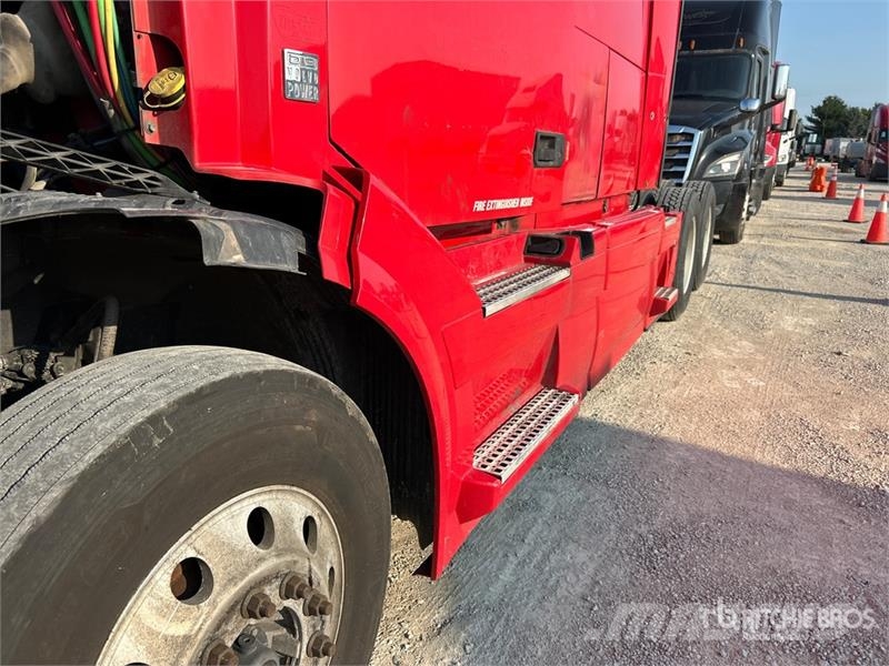 Volvo VNL760 Vetopöytäautot