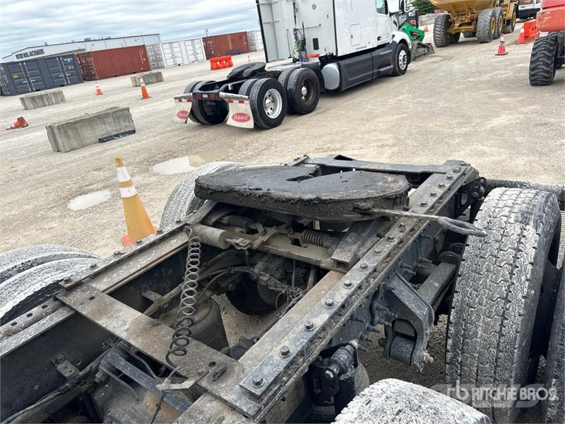Volvo VNL760 Camiones tractor