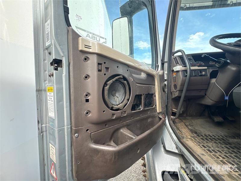Volvo VNL760 Vilcēji