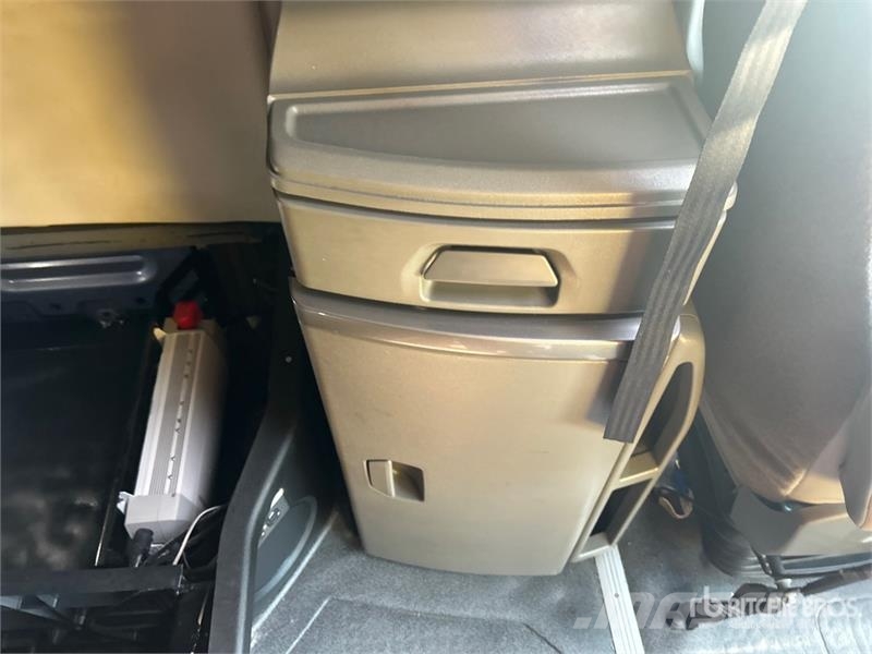 Volvo VNL760 Vetopöytäautot