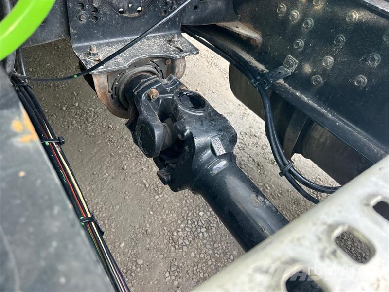 Volvo VNL760 中古トラクターヘッド | トレーラーヘッド