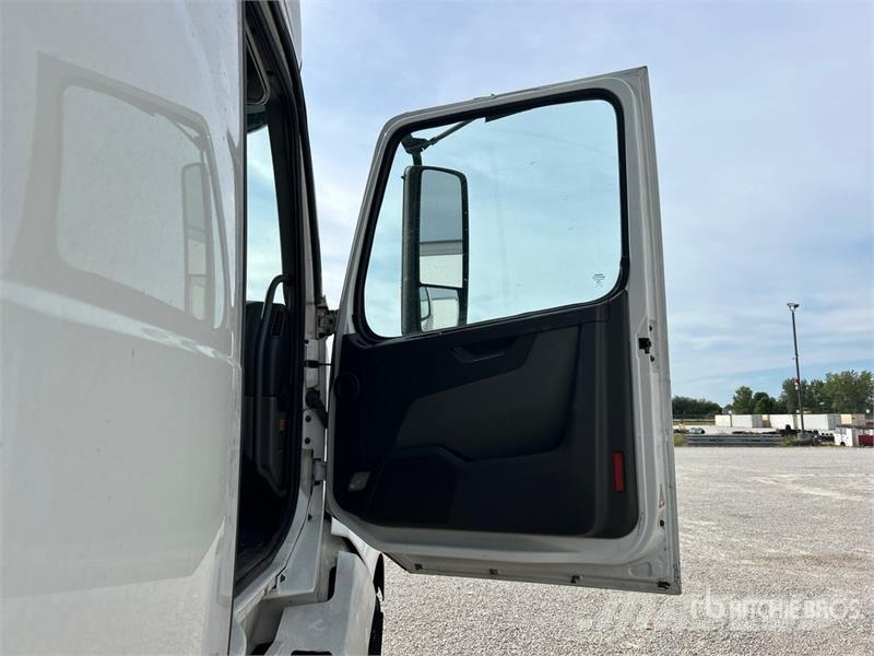 Volvo VNL760 Vlačilci