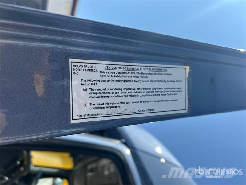 Volvo VNL760 Vetopöytäautot