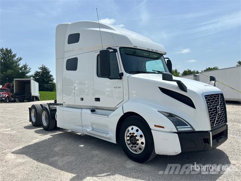 Volvo VNL760 Prime Movers
